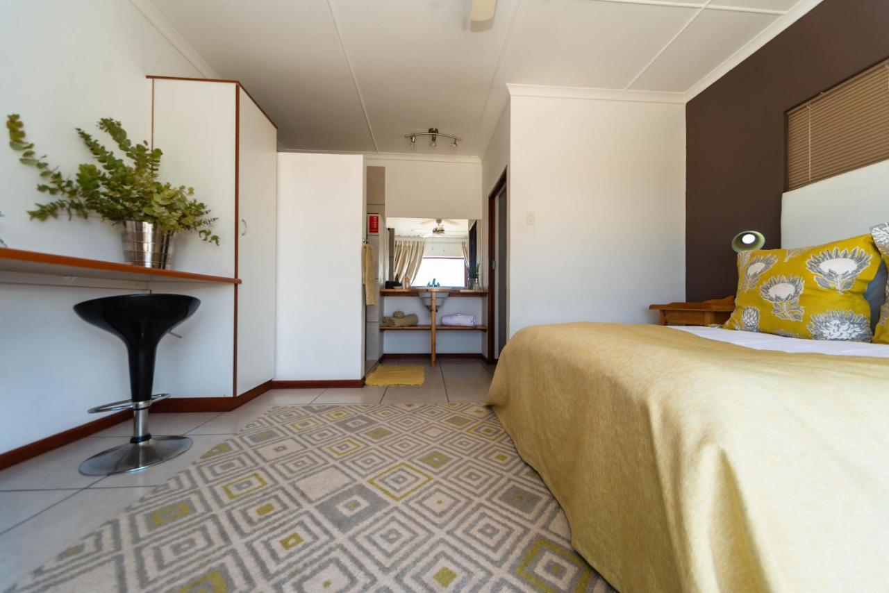 Melkboomsdrift Guest House&Conference Centre Vredendal Buitenkant foto